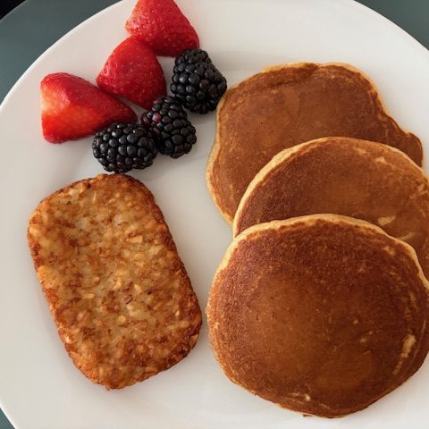 Sneakies pancakes, real families enjoying breakfast